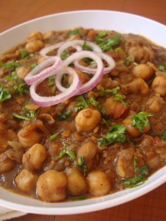 Baba Chole (Kabuli Chana)